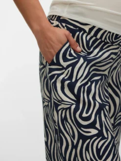 Weiter Beinschnitt Hose