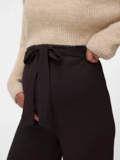 Weiter Beinschnitt Hose