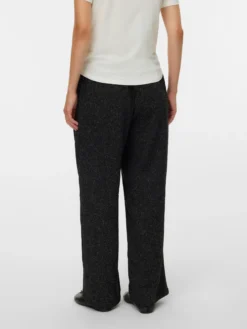Weiter Beinschnitt Hose