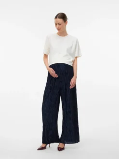 Weiter Beinschnitt Hose