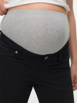Weiter Beinschnitt Jeans