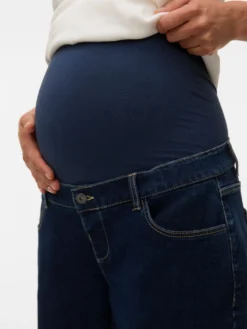 Weiter Beinschnitt Jeans