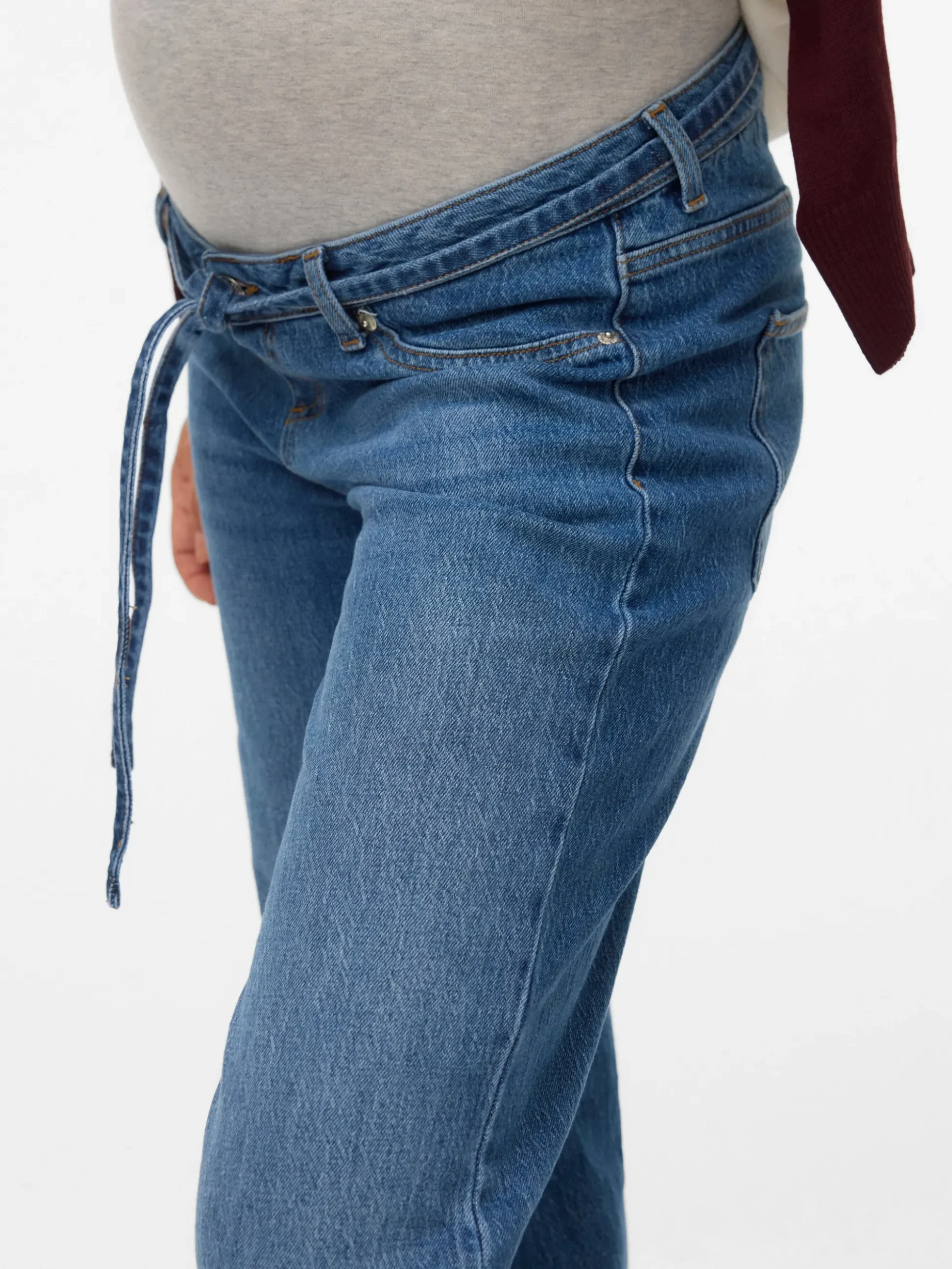 Weiter Beinschnitt Jeans