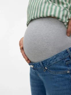 Weiter Beinschnitt Jeans