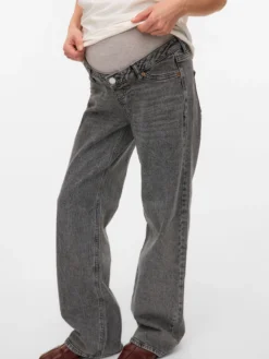 Weiter Beinschnitt Jeans