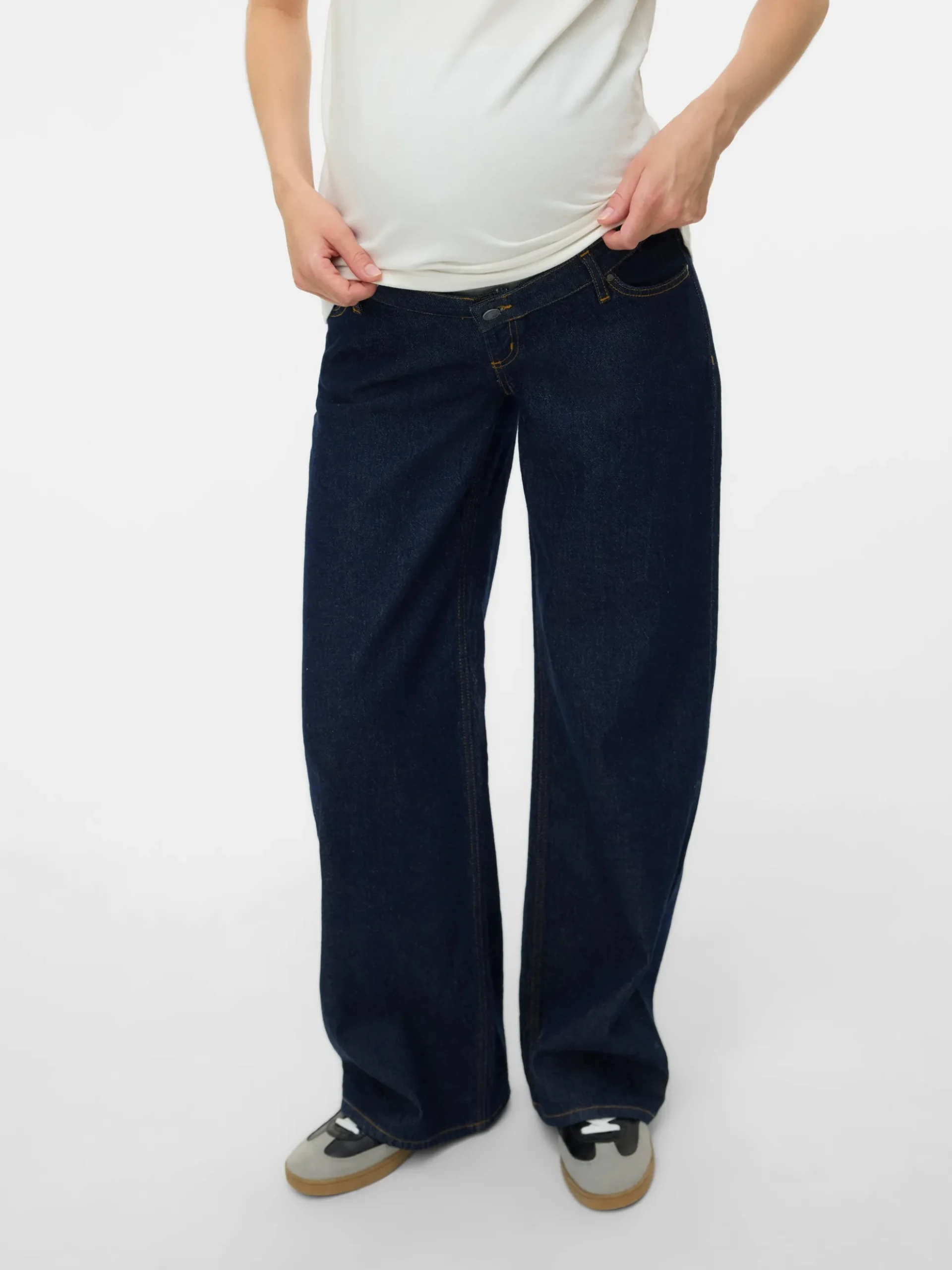 Weiter Beinschnitt Jeans